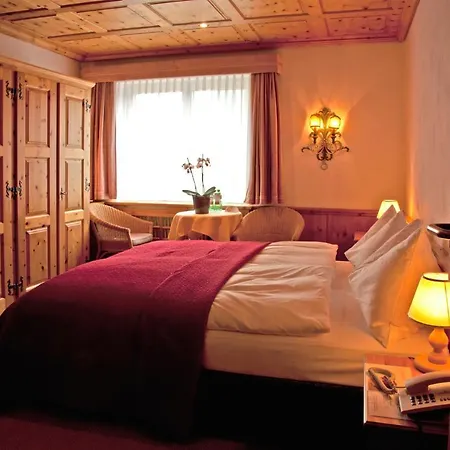 فندق Rosatsch