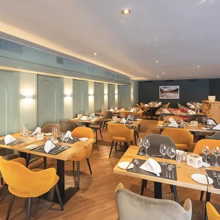 Hotel Rosatsch 4*