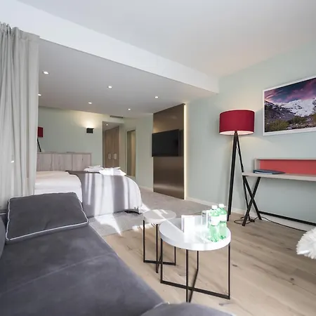Hotel Rosatsch 4*