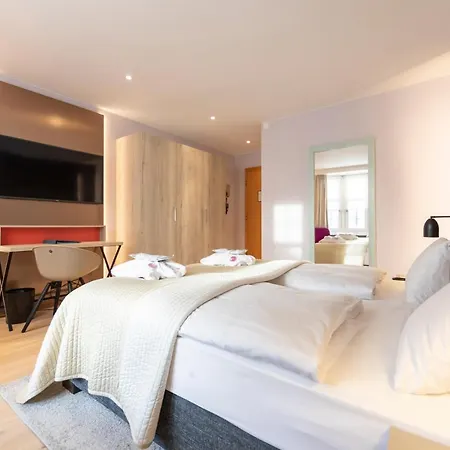 Hotel Rosatsch 4*